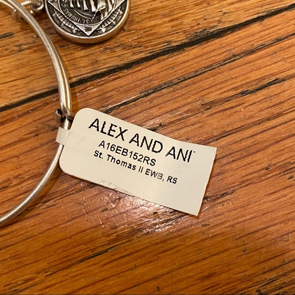 Alex & Ani St. Thomas Bangle - Picture 12 of 14
